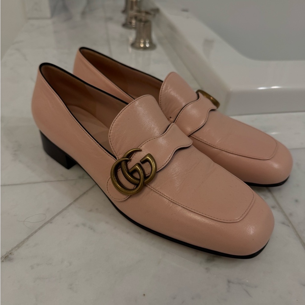 Gucci Women's Blush Leather Loafers with Gold Accent